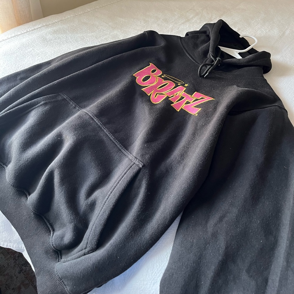 BRATZ Sweatshirt. Gift Idea Tween Girl. Bratz Hoodie. Bratz Gift Idea.